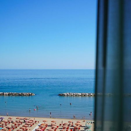 Hotel International Gabicce Mare Luaran gambar