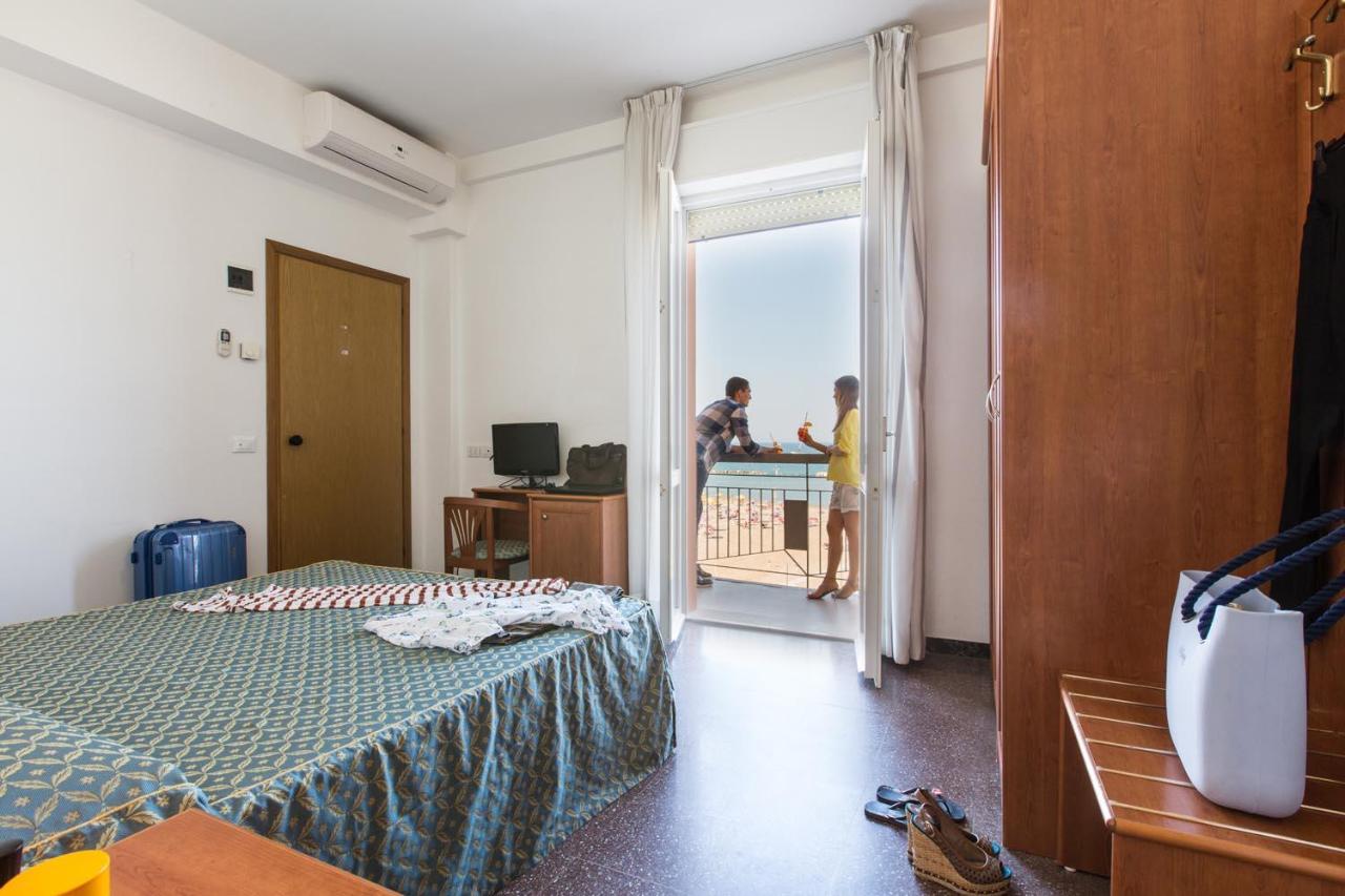 Hotel International Gabicce Mare Luaran gambar