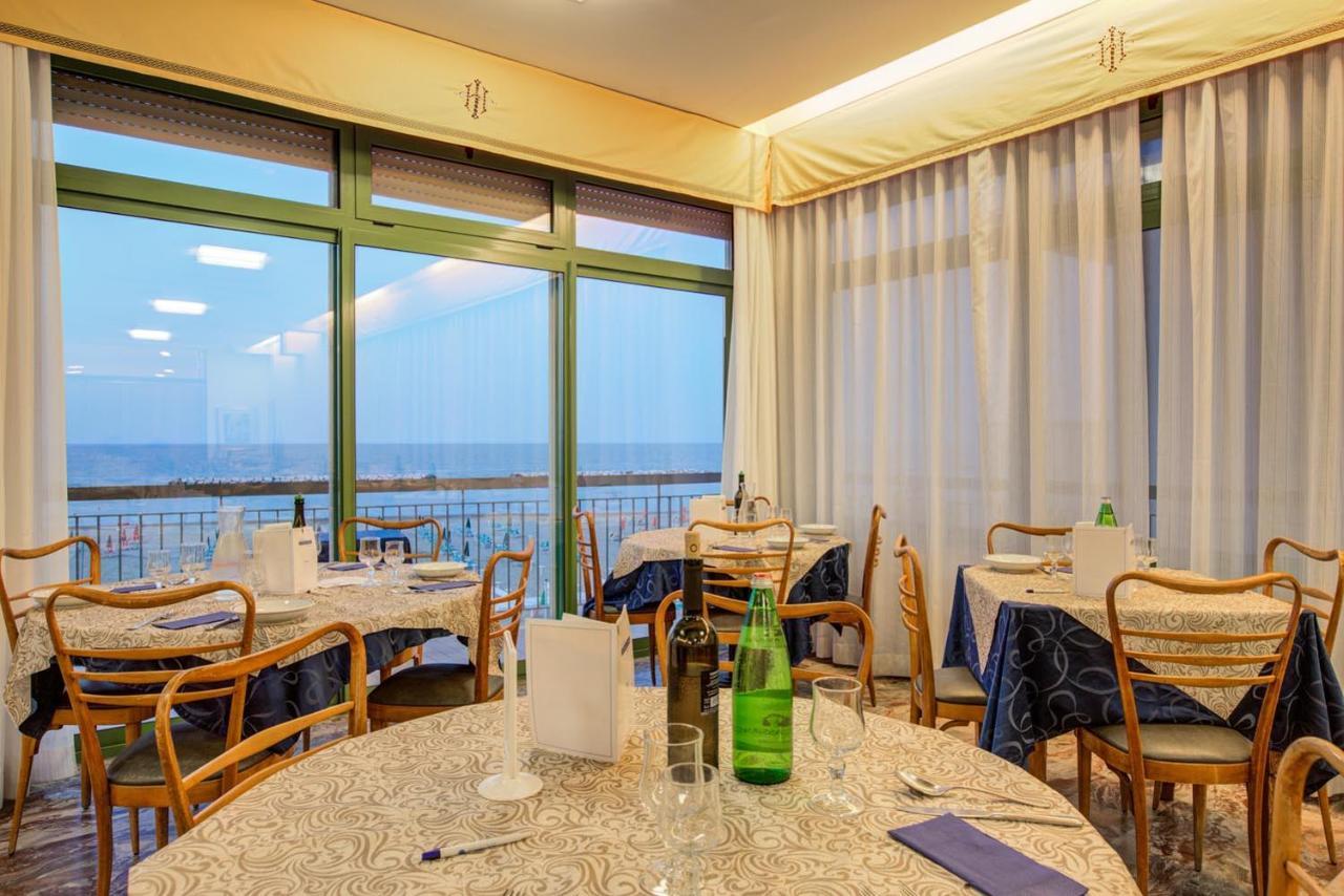 Hotel International Gabicce Mare Luaran gambar